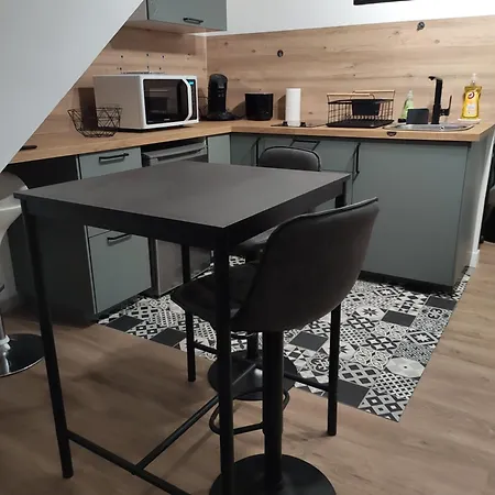 Tres Beau Quartier Cathedrale Bord De Loire Tours